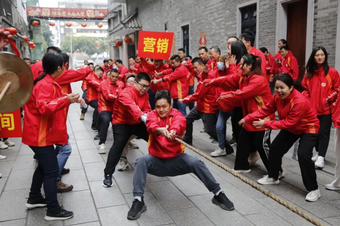 乐鱼体育官网投注-紧张刺激的比赛中赢得喝彩掌声